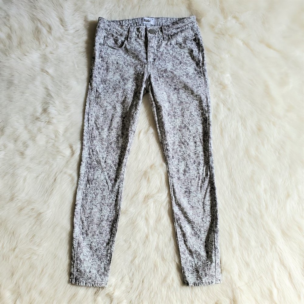 PAIGE Verdugo Ankle Skinny Jeans in Pewter Sequin Size 27 LIKE NEW - Picture 3 of 16